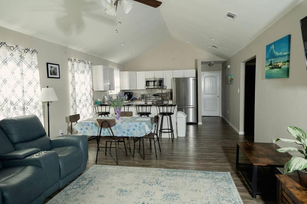 Happy Beach House In Biloxi Luaran gambar